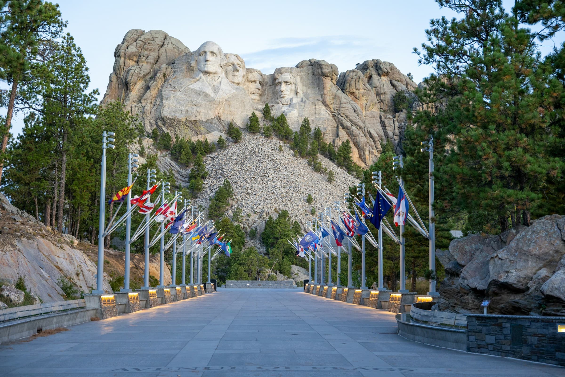 США приостановили выдачу иммиграционных виз гражданам 75 стран с 21 января 2026 года