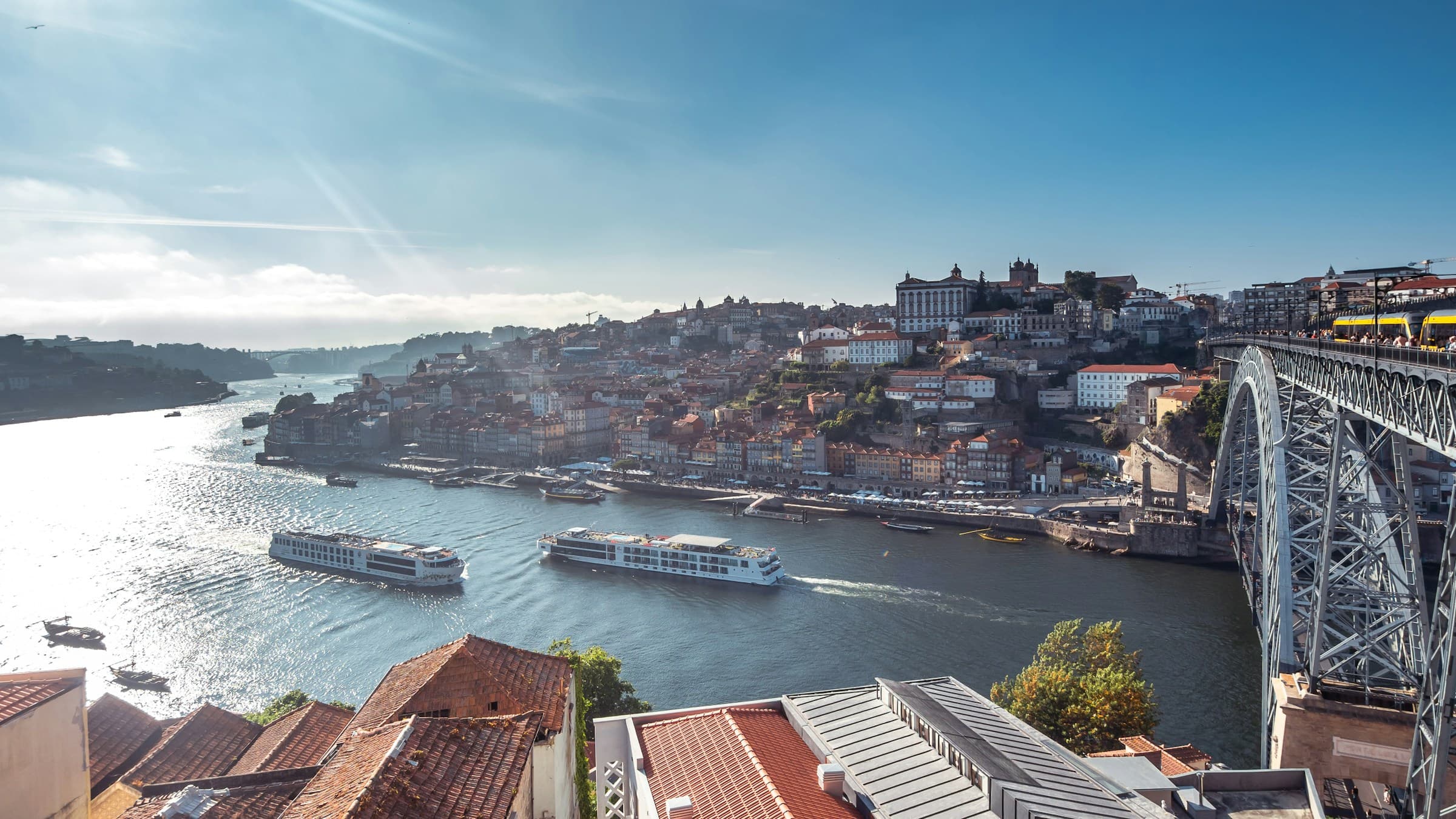 Порту вводит ночной запрет на продажу алкоголя в популярных туристических районах