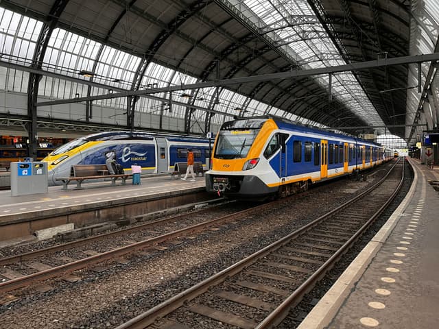 Картинка к новости «Eurostar запустит прямые поезда из Великобритании в Германию и Швейцарию»